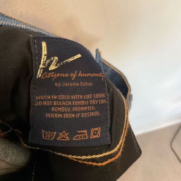 Citizens of Humanity Kelly Jeans - Picture 8 of 11